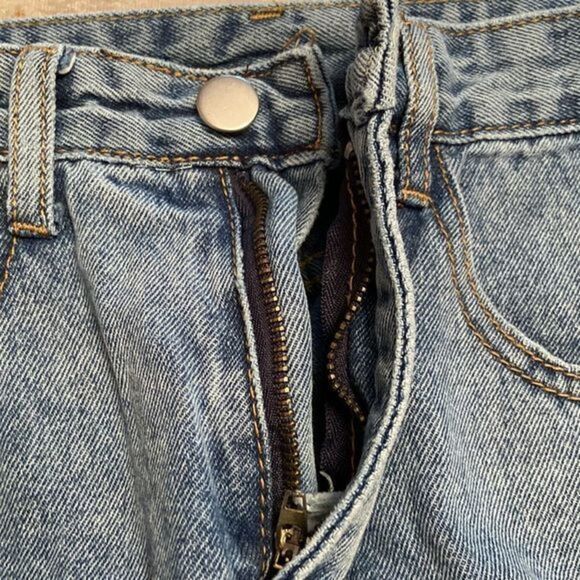 EUC JEANS - Picture 10 of 12